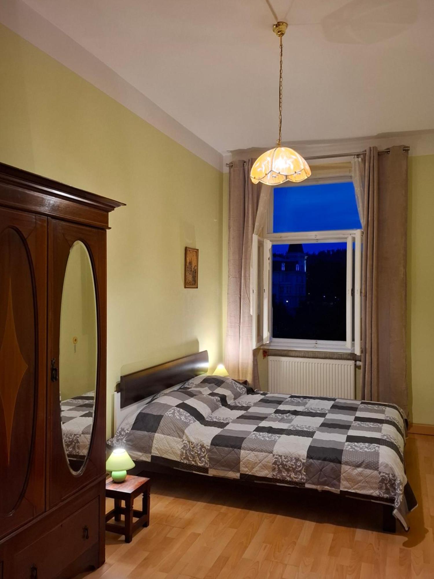 Apartment Fairy Tale Karlsbad Exterior foto