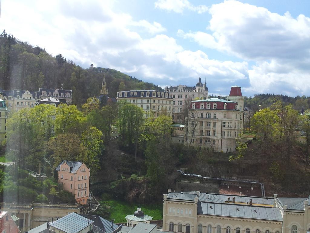 Apartment Fairy Tale Karlsbad Exterior foto